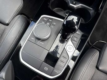 BMW 1 SERIES 118I [136] Sport 5Dr Step Auto [Live Cockpit Pro]