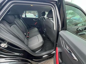 AUDI Q2 1.6 Tdi 30 Sport Suv 5Dr Diesel S Tronic Euro 6 (S/S) (116 Ps)