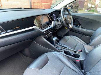 KIA NIRO 1.6 Gdi Hybrid 2 5Dr Dct