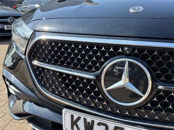 MERCEDES-BENZ E CLASS E200 Amg Line Premium 5Dr 9G-Tronic