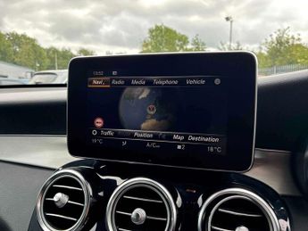 MERCEDES-BENZ GLC Glc 220D 4Matic Amg Line Prem Plus 5Dr 9G-Tronic