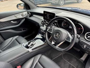 MERCEDES-BENZ GLC Glc 220D 4Matic Amg Line Prem Plus 5Dr 9G-Tronic