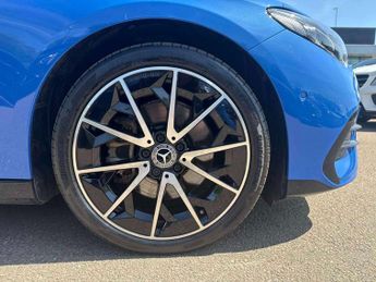 MERCEDES-BENZ CLA Cla 250+ 200Kw Eq Amg Line Prem Ed 85Kwh 4Dr Auto