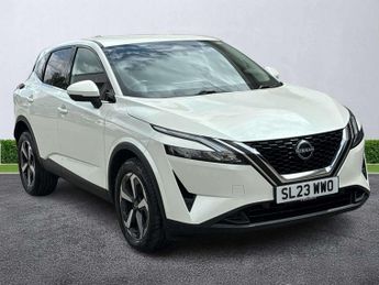 Nissan Qashqai 1.3 Dig-T Mh N-Connecta 5Dr
