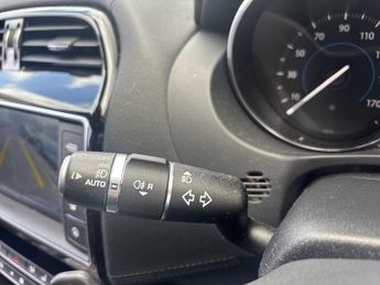 JAGUAR XE 2.0 [250] Portfolio 4Dr Auto Awd