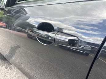JAGUAR XE 2.0 [250] Portfolio 4Dr Auto Awd