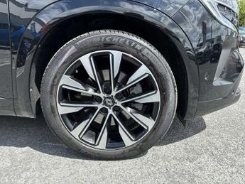 RENAULT AUSTRAL E-Tech Full Hybrid Techno 5Dr Auto