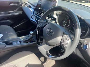 TOYOTA C-HR 1.8 Hybrid Icon 5Dr Cvt
