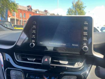 TOYOTA C-HR 1.8 Hybrid Icon 5Dr Cvt
