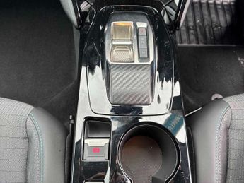 PEUGEOT 208 1.2 Puretech 130 Allure Premium + 5Dr Eat8