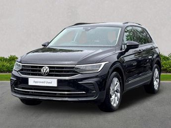 VOLKSWAGEN TIGUAN 1.5 Tsi Life Suv 5Dr Petrol Dsg Euro 6 (S/S) (150 Ps)