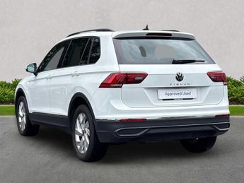 VOLKSWAGEN TIGUAN 2.0 Tdi Life Suv 5Dr Diesel Dsg Euro 6 (S/S) (150 Ps)