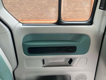 VOLKSWAGEN ID. BUZZ Pro 79Kwh Style Mpv 5Dr Electric Auto (Swb, 5Seat) (286 Ps)