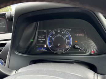 LEXUS UX 300E 54.3Kwh Suv 5Dr Electric Auto (204 Ps)