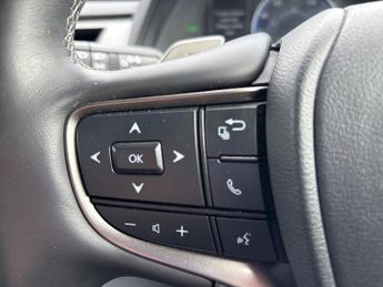 LEXUS UX 300E 54.3Kwh Suv 5Dr Electric Auto (204 Ps)
