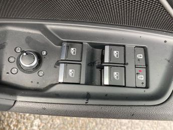 AUDI A3 1.0 Tfsi 30 S Line Sportback 5Dr Petrol S Tronic Euro 6 (S/S) (1
