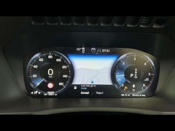 VOLVO XC90 2.0 B5D [235] Momentum 5Dr Awd Geartronic