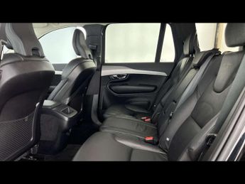 VOLVO XC90 2.0 B5D [235] Momentum 5Dr Awd Geartronic
