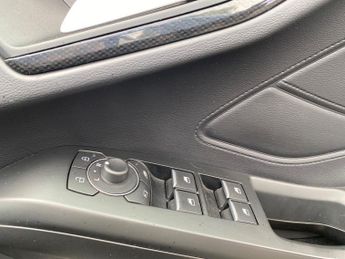 FORD FOCUS 1.5 Ecoblue St-Line Vignale 5Dr Auto