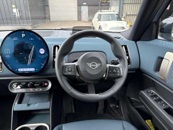 MINI COUNTRYMAN 150Kw E Exclusive [Level 1] 66Kwh 5Dr Auto