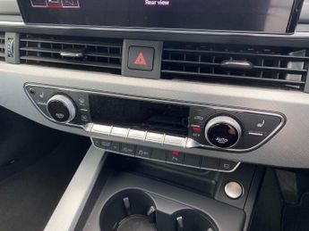 AUDI A4 2.0 Tdi 35 Technik Estate 5Dr Diesel S Tronic Euro 6 (S/S) (163 