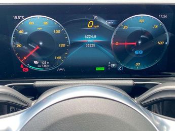 MERCEDES-BENZ EQA Eqa 350 4Matic 215Kw Amg Line 66.5Kwh 5Dr Auto