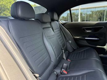 MERCEDES-BENZ C CLASS C220D Amg Line Premium 4Dr 9G-Tronic