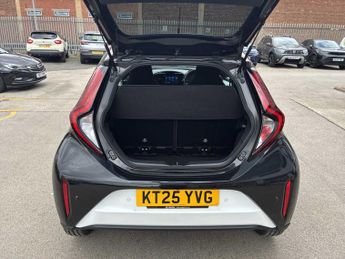 TOYOTA AYGO X 1.0 Vvt-I Edge 5Dr Auto