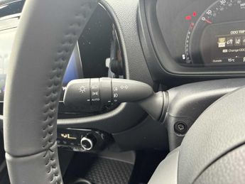 TOYOTA AYGO X 1.0 Vvt-I Edge 5Dr Auto