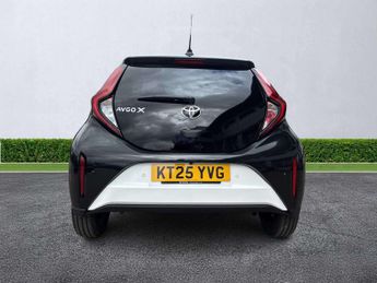 TOYOTA AYGO X 1.0 Vvt-I Edge 5Dr Auto