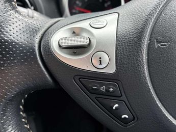 NISSAN JUKE 1.6 N-Connecta 5Dr Xtronic