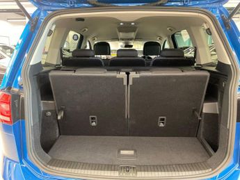 VOLKSWAGEN TOURAN 1.5 Tsi Evo Sel Mpv 5Dr Petrol Dsg Euro 6 (S/S) (150 Ps)
