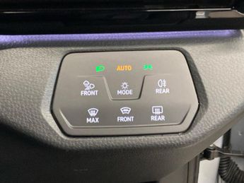 VOLKSWAGEN ID.4 Pro 77Kwh Match Suv 5Dr Electric Auto (286 Ps)