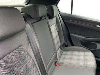 VOLKSWAGEN GOLF 2.0 Tsi Gti Hatchback 5Dr Petrol Dsg Euro 6 (S/S) (265 Ps)