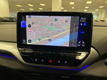VOLKSWAGEN ID.5 Pro 77Kwh Style Suv 5Dr Electric Auto (174 Ps)