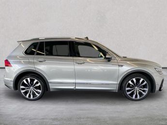 VOLKSWAGEN TIGUAN 2.0 Tdi R-Line Tech Suv 5Dr Diesel Dsg 4Motion Euro 6 (S/S) (150