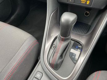 TOYOTA YARIS 1.5 Vvt-H Gr Sport Hatchback 5Dr Petrol Hybrid E-Cvt Euro 6 (S/S