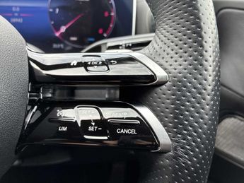 MERCEDES-BENZ C CLASS C300D Amg Line 4Dr 9G-Tronic