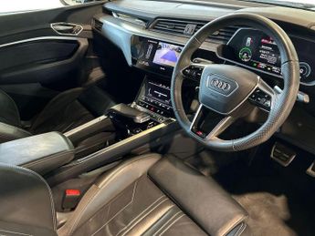 AUDI Q8 55 S Line Sportback 5Dr Electric Auto Quattro 114Kwh (11Kw Charg