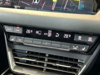 AUDI E-TRON GT 93.4Kwh Saloon 4Dr Electric Auto Quattro (476 Ps)