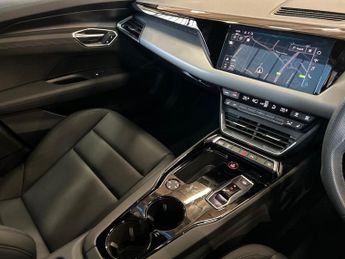 AUDI E-TRON GT 93.4Kwh Saloon 4Dr Electric Auto Quattro (476 Ps)