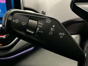VOLKSWAGEN ID.4 210Kw Match Pro 77Kwh 5Dr Auto