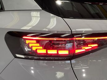 VOLKSWAGEN ID.4 210Kw Match Pro 77Kwh 5Dr Auto
