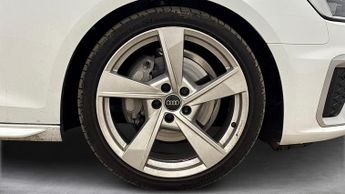 AUDI A4 2.0 Tfsi 40 S Line Estate 5Dr Petrol S Tronic Euro 6 (S/S) (204 