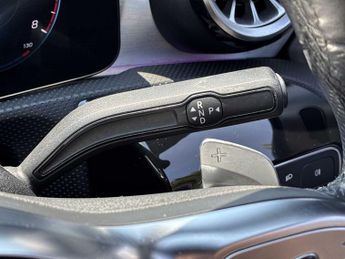MERCEDES-BENZ CLA Cla 180 Amg Line Premium Plus 4Dr Tip Auto