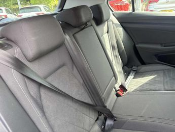 VOLKSWAGEN GOLF 1.5 Etsi 150 Style 5Dr Dsg