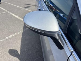 VOLKSWAGEN GOLF 1.5 Etsi 150 Style 5Dr Dsg