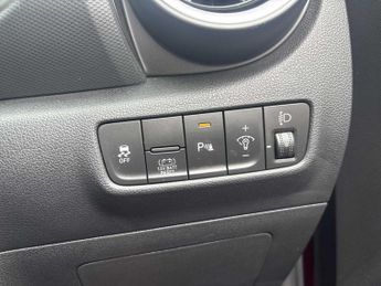 HYUNDAI KONA 1.6 Gdi Hybrid Premium 5Dr Dct