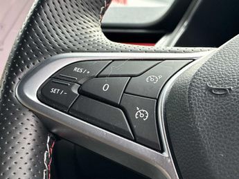 RENAULT CAPTUR 1.6 E-Tech Phev 160 R.S. Line 5Dr Auto