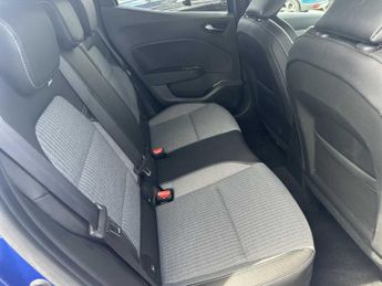 RENAULT CLIO 1.6 E-Tech Full Hybrid 145 Techno 5Dr Auto